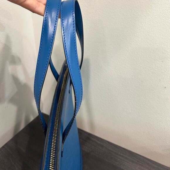 #210 LOUIS VUITTON Epi Saint Jacques PM - Picture 5 of 8